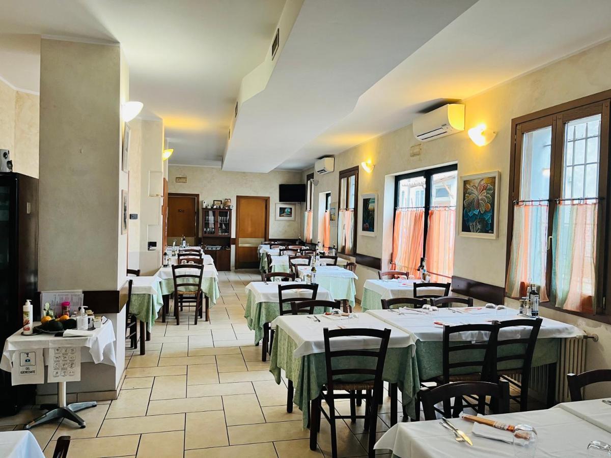 Al Cacciatore Curtatone Esterno foto